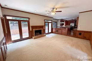3711 Surry Ridge Ct, Charlotte, NC 28210 - Photo 3