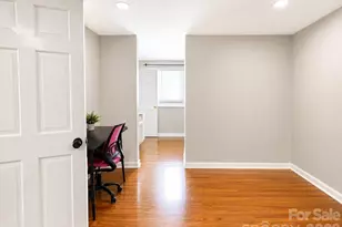 7329 Hounslow Ln, Charlotte, NC 28213 - Photo 21