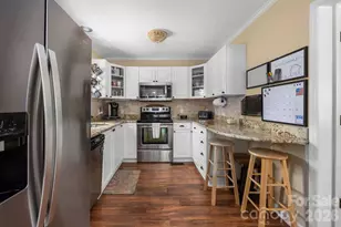 7734 Red Robin Trail, Denver, NC 28037 - Photo 11