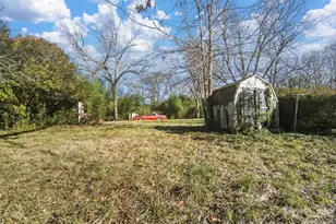 3030 Shannon St, Sharon, SC 29742 - Photo 19