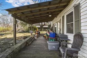 3030 Shannon St, Sharon, SC 29742 - Photo 17