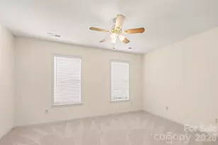 1421 Moonstone Dr, Matthews, NC 28105 - Photo 23
