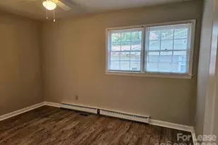 1120 Georgetown Dr, Charlotte, NC 28213 - Photo 7