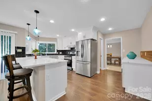 3616 Linden Berry Ln, Charlotte, NC 28269 - Photo 15