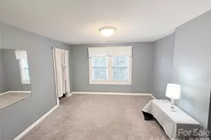 302 S College Ave, Newton, NC 28658 - Photo 13