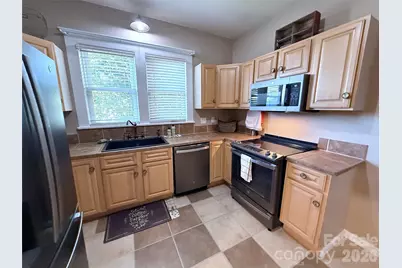 302 S College Avenue, Newton, NC 28658 - Photo 25