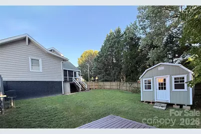 302 S College Avenue, Newton, NC 28658 - Photo 35