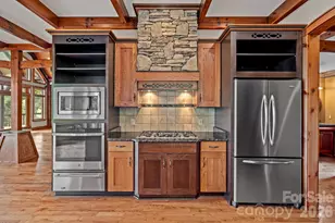 241 Glen Eagle Dr, Waynesville, NC 28786 - Photo 9