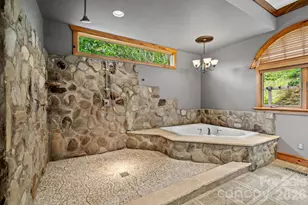 241 Glen Eagle Dr, Waynesville, NC 28786 - Photo 17