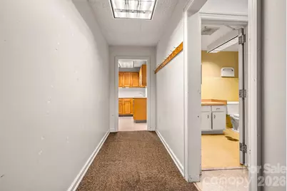 330 W Main Street, Forest City, NC 28043 - Photo 41