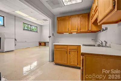 330 W Main Street, Forest City, NC 28043 - Photo 43