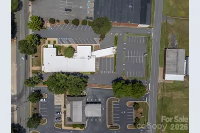 330 W Main Street, Forest City, NC 28043 - Photo 11