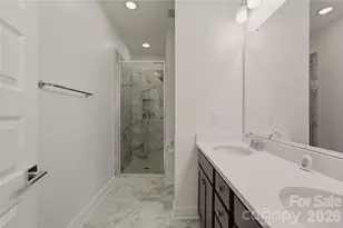 235 S Bruns Ave, Charlotte, NC 28208 - Photo 29