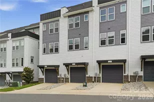 235 S Bruns Ave, Charlotte, NC 28208 - Photo 3