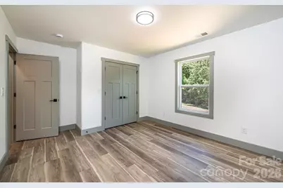 2047 Bailey Drive, Hickory, NC 28601 - Photo 15