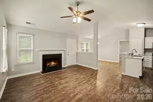 2732 Black Walnut Ln, Charlotte, NC 28262 - Photo 5