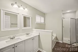 2732 Black Walnut Ln, Charlotte, NC 28262 - Photo 13