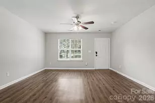 5336 Beam Lake Dr, Charlotte, NC 28216 - Photo 5