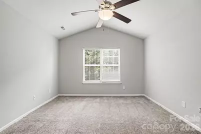 5336 Beam Lake Drive, Charlotte, NC 28216 - Photo 9