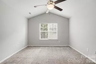 5336 Beam Lake Dr, Charlotte, NC 28216 - Photo 9