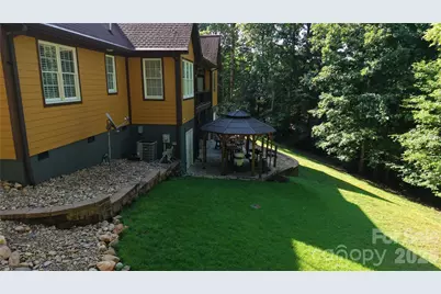 487 Cross Creek Drive, Marion, NC 28752 - Photo 7