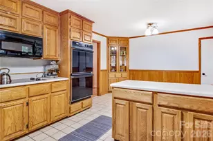 329 Dix Creek Rd, Leicester, NC 28748 - Photo 5