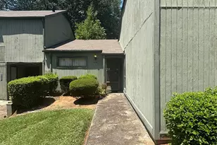 6141 Bent Tree Ct, Charlotte, NC 28212 - Photo 3