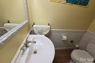 5760 Valley Field Rd, Hickory, NC 28602 - Photo 21