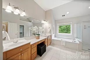 13818 Ballantyne Meadows Dr, Charlotte, NC 28277 - Photo 17