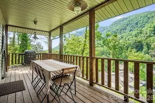 950 Main St, Chimney Rock, NC 28720 - Photo 15