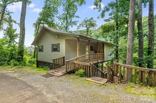 950 Main St, Chimney Rock, NC 28720 - Photo 31