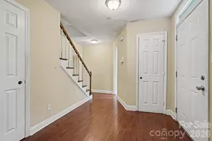 7111 Amarillo Dr, Charlotte, NC 28262 - Photo 3