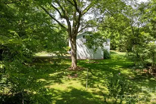 608 1st St W, Conover, NC 28613 - Photo 13
