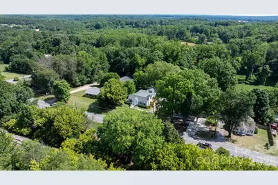 608 1st Street W, Conover, NC 28613 - Photo 15