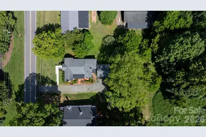 608 1st Street W, Conover, NC 28613 - Photo 19