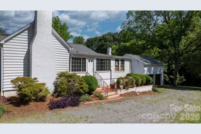 608 1st Street W, Conover, NC 28613 - Photo 5