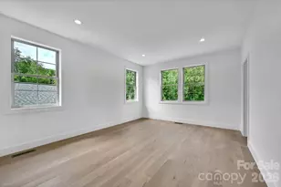 225 Edgewood Rd S, Asheville, NC 28803 - Photo 13
