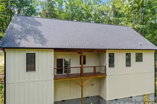 210 Hickory Tree Ln, Hendersonville, NC 28739 - Photo 3