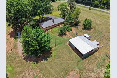 591 Mullis Road, Union Grove, NC 28689 - Photo 39