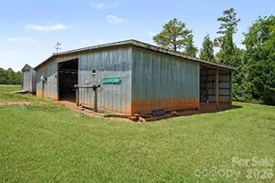 591 Mullis Rd, Union Grove, NC 28689 - Photo 35