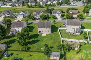 217 Hydrangea Dr, Clover, SC 29710 - Photo 41