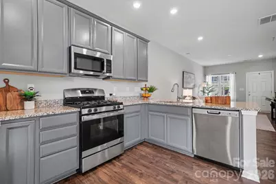 6411 Revolutionary Trail, Charlotte, NC 28217 - Photo 5