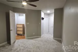 6039 Gray Gate Ln, Charlotte, NC 28210 - Photo 19