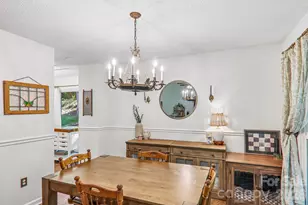 401 Heather Marie Dr, Hendersonville, NC 28792 - Photo 13