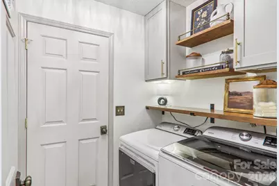 401 Heather Marie Drive, Hendersonville, NC 28792 - Photo 17
