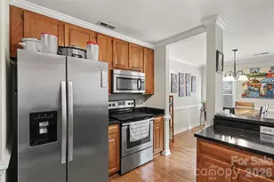 8606 Fox Chase Ln, Charlotte, NC 28269 - Photo 7