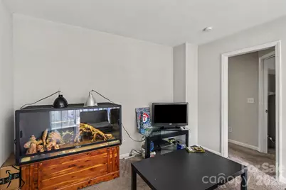 8606 Fox Chase Lane, Charlotte, NC 28269 - Photo 21
