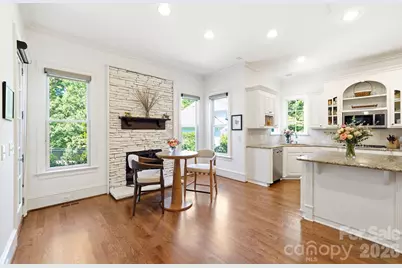 11120 McClure Manor Drive, Charlotte, NC 28277 - Photo 17