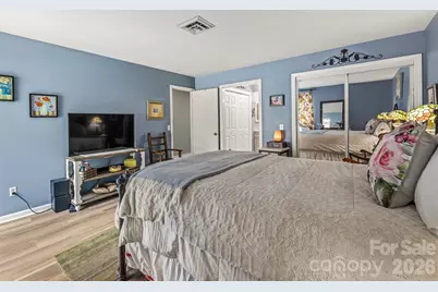 17 Lakemoor Lane, Hendersonville, NC 28739 - Photo 21