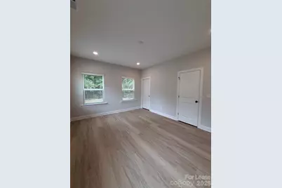 5201 Park Place Drive, Dallas, NC 28034 - Photo 5